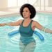 Cómo los ejercicios en el agua pueden ayudar a aliviar el dolor en la fibromialgia