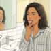 Una mujer en pijama de rayas se examina la lengua en el espejo de un baño. Su lengua está notablemente recubierta de una capa blanquecina. Un sutil resplandor de energía ámbar en el área de su hígado, con un rastro de energía wispy hacia su boca, simboliza la sobrecarga hepática.