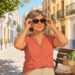 Proteger la retina empieza con hábitos diarios y protección solar desde los 60.