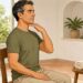 Movimientos suaves en casa pueden aliviar el dolor cervical y de hombros.