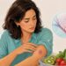 Los moratones que aparecen con facilidad no siempre son por golpes: el papel de la vitamina C y la vitamina K