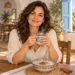 La canela aporta sabor al café y la avena, pero conviene medir la ración diaria.
