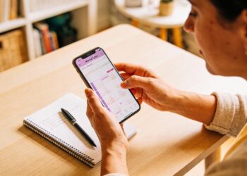 A calculadora menstrual transforma dados do ciclo em cuidado com o corpo