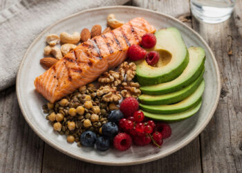 Como reduzir o colesterol naturalmente com ingredientes simples da cozinha?