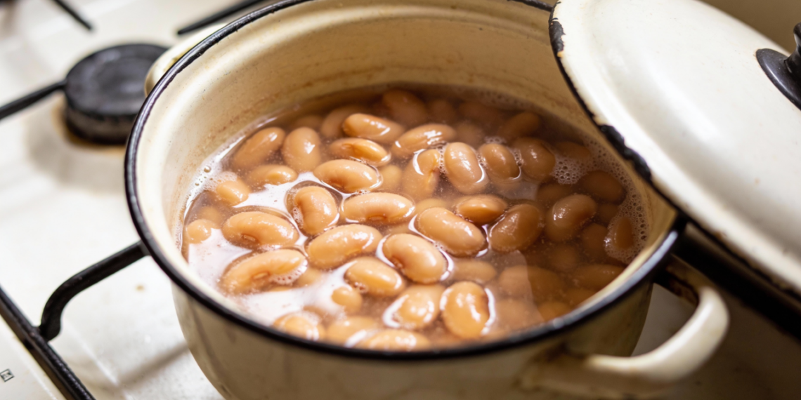 Feijão sem gases: 7 truques cientificamente comprovados para aproveitar todos os benefícios