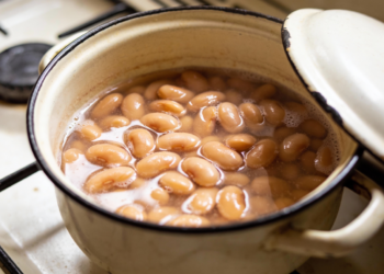 Feijão sem gases: 7 truques cientificamente comprovados para aproveitar todos os benefícios