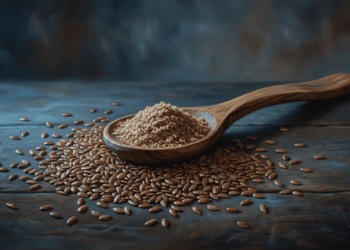 Essa é a melhor maneira de consumir linhaça para aumentar o colágeno de forma natural