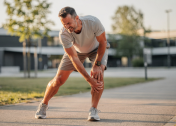 Cãibra intensa ou tremor na pálpebra revelam falhas internas que precisam de atenção