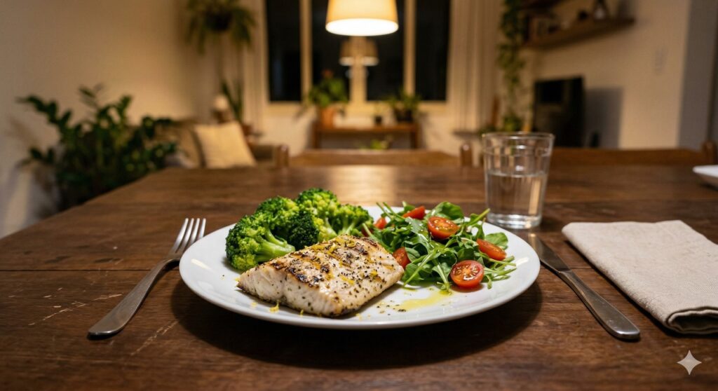 Refeição noturna com peixe, vegetais e azeite para cuidar do fígado sem sobrecarregar a digestão