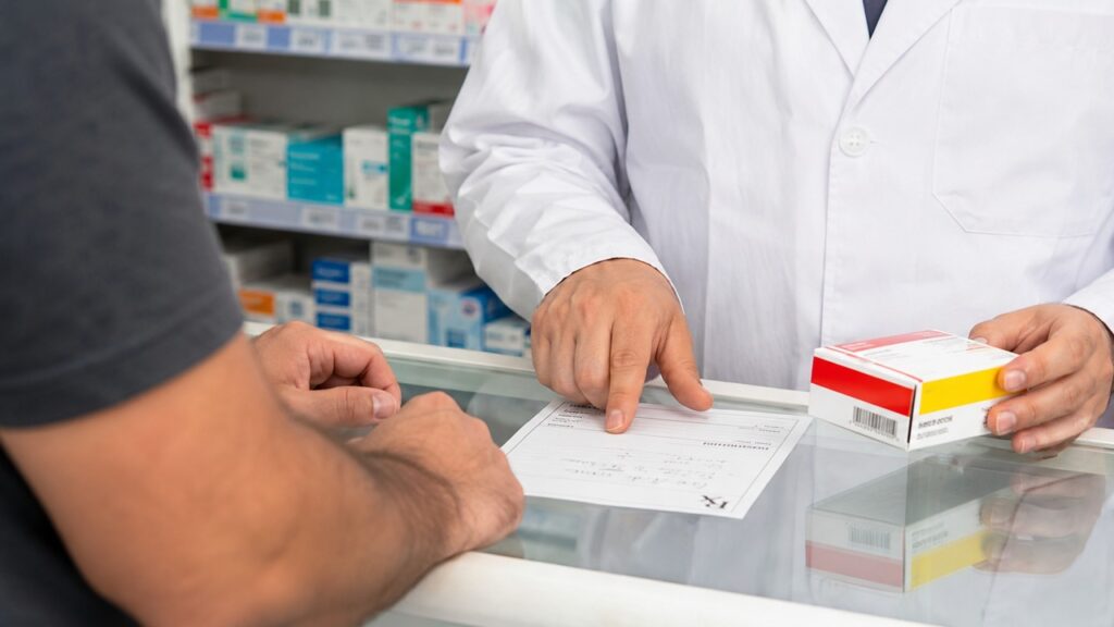 Buscar orientação evita interromper tratamentos importantes sem substituição adequada.